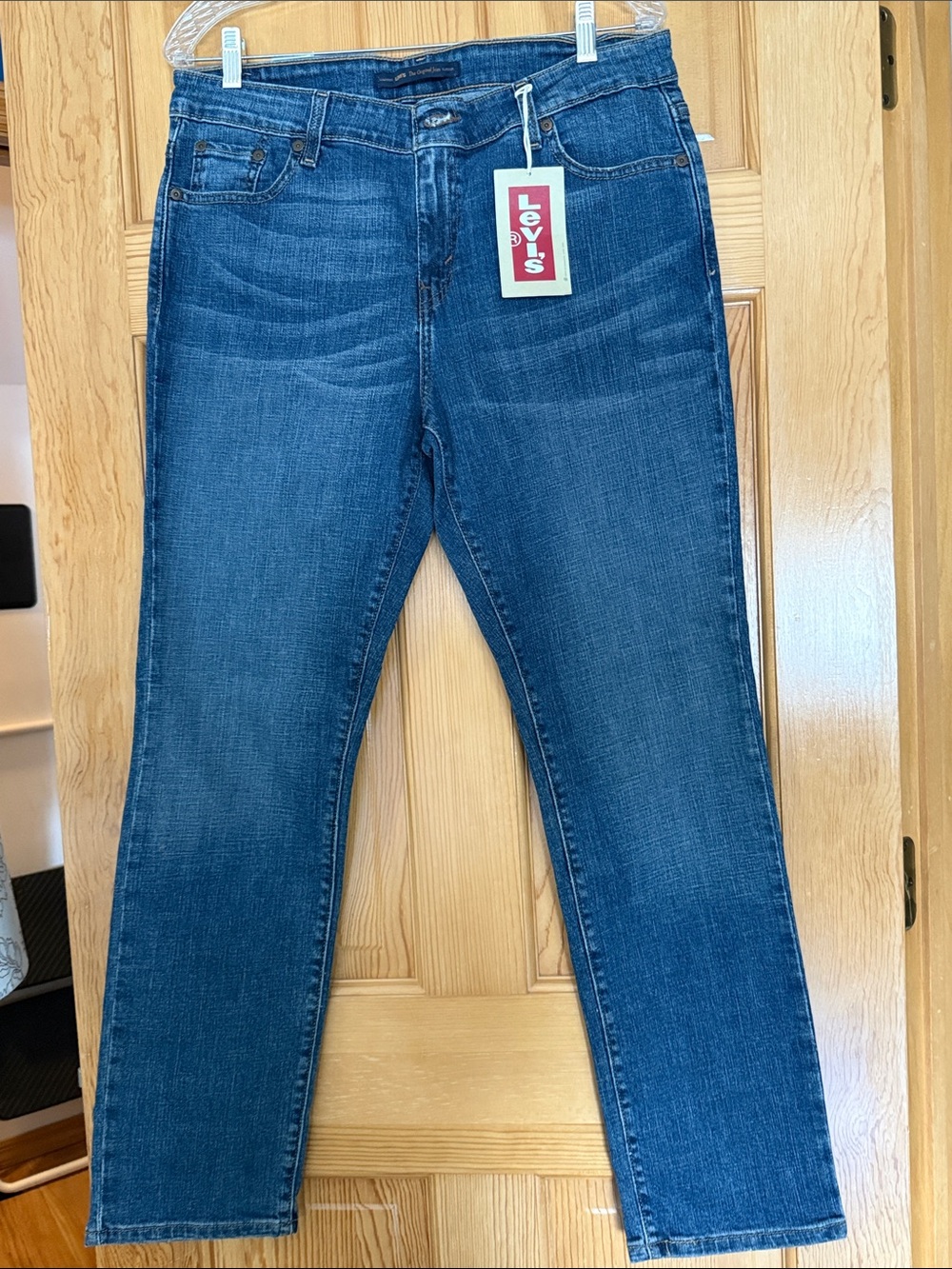 Levi's Women’s Classic Indigo Skinny Jeans